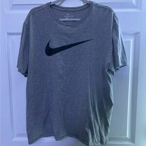men's‎ xl gray Nike shirt